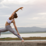 Gustavo Luíz Guilherme Pinto mostra como a prática do yoga pode ser a chave para o equilíbrio entre corpo e mente.