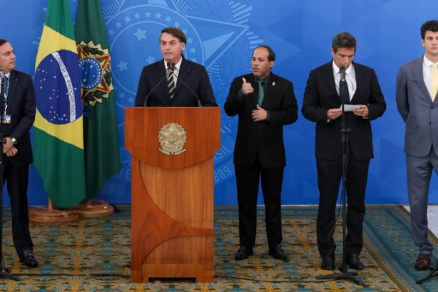 Pedro Duarte Guimarães destaca os bastidores do Planalto e os primeiros passos que tornaram o Auxílio Emergencial possível.