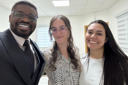 Oluwatosin Tolulope Ajidahun explica como citocinas inflamatórias podem influenciar falhas de implantação embrionária.