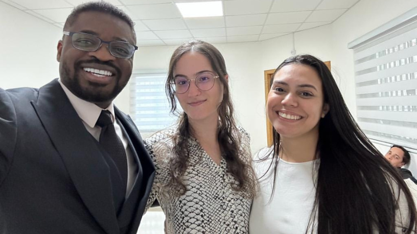 Oluwatosin Tolulope Ajidahun explica como citocinas inflamatórias podem influenciar falhas de implantação embrionária.