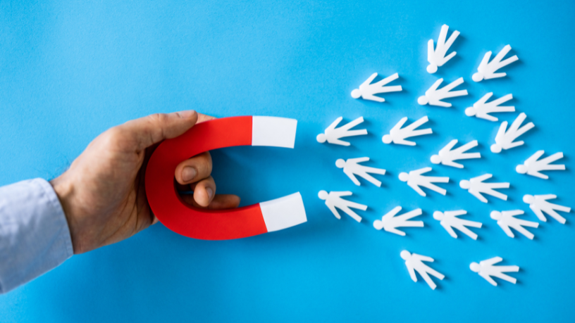 Para Alfredo Moreira Filho, liderar pelo exemplo discreto significa demonstrar, com atitudes consistentes no dia a dia, a força silenciosa que move equipes inteiras.