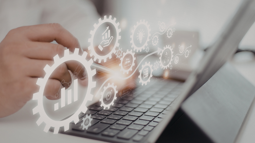 Renato de Castro Longo Furtado Vianna explica como estruturar a precificação em licitações de forma estratégica, protegendo margens, custos indiretos e garantias sem comprometer a competitividade.